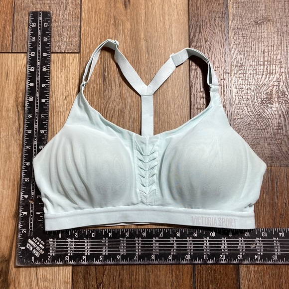 Victoria Sport Victoria’s Secret Bra Size 34C - Picture 9 of 10